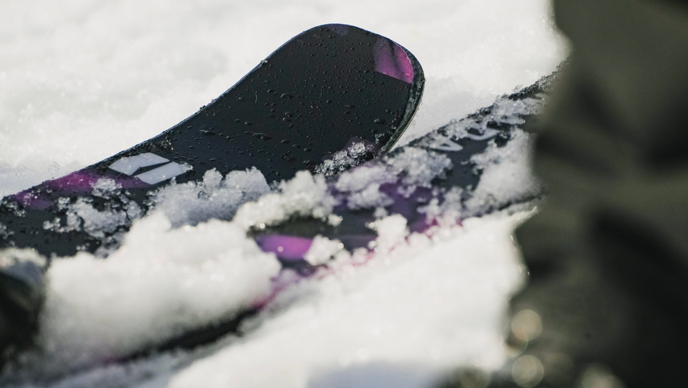 Women's Ski Buying Guide: How to Choose the Right Ski and Size